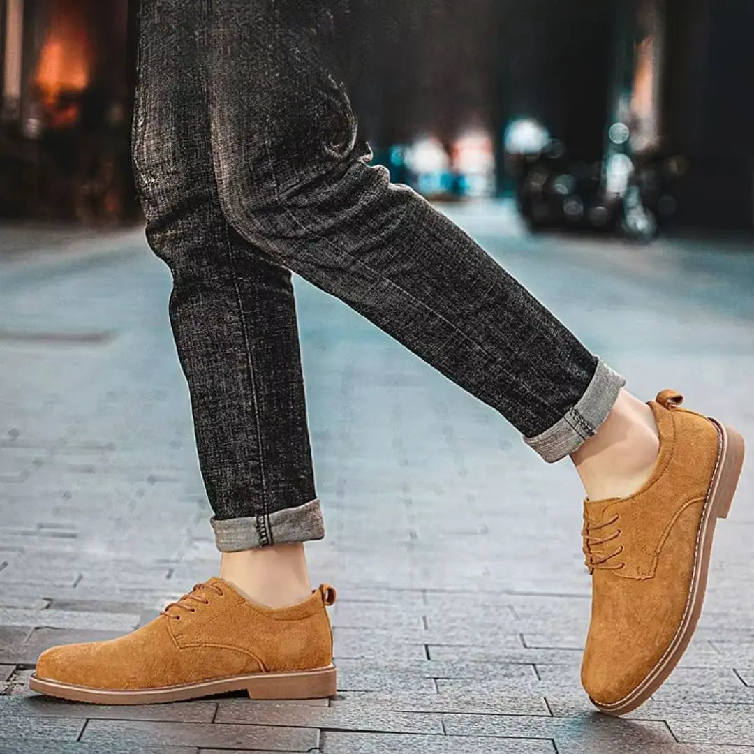 Jones Hartley Men's Suede Oxfords
