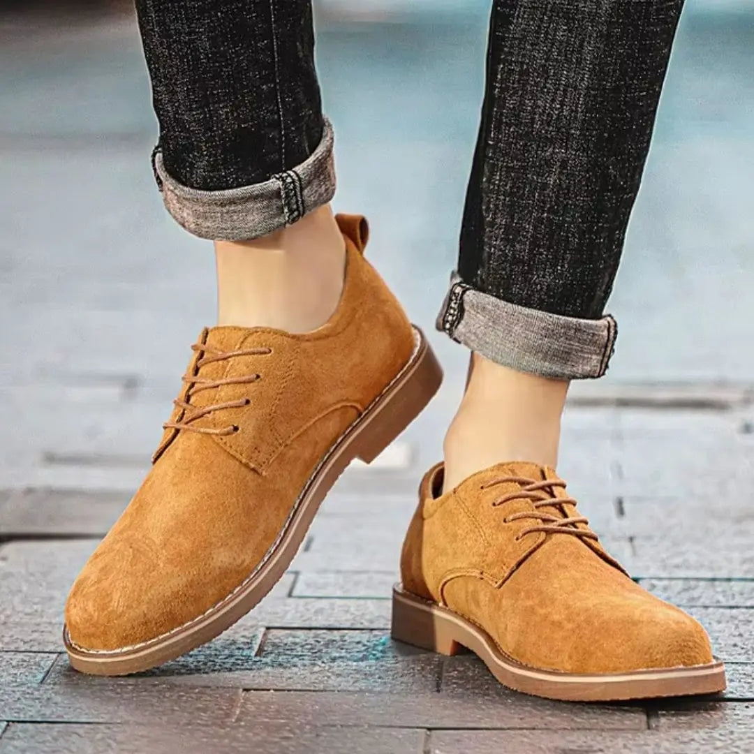 Jones Hartley Men's Suede Oxfords