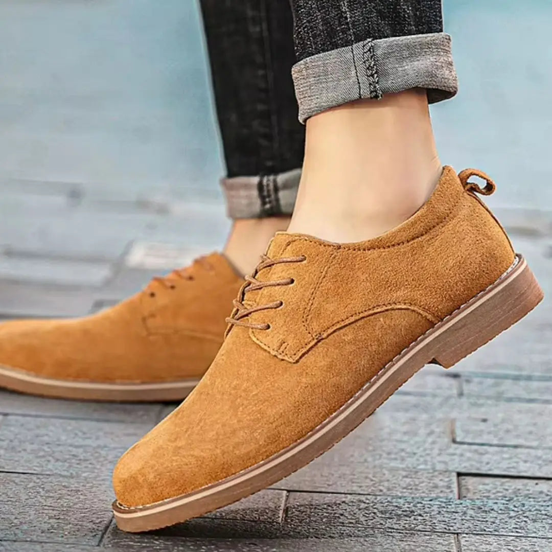 Jones Hartley Men's Suede Oxfords