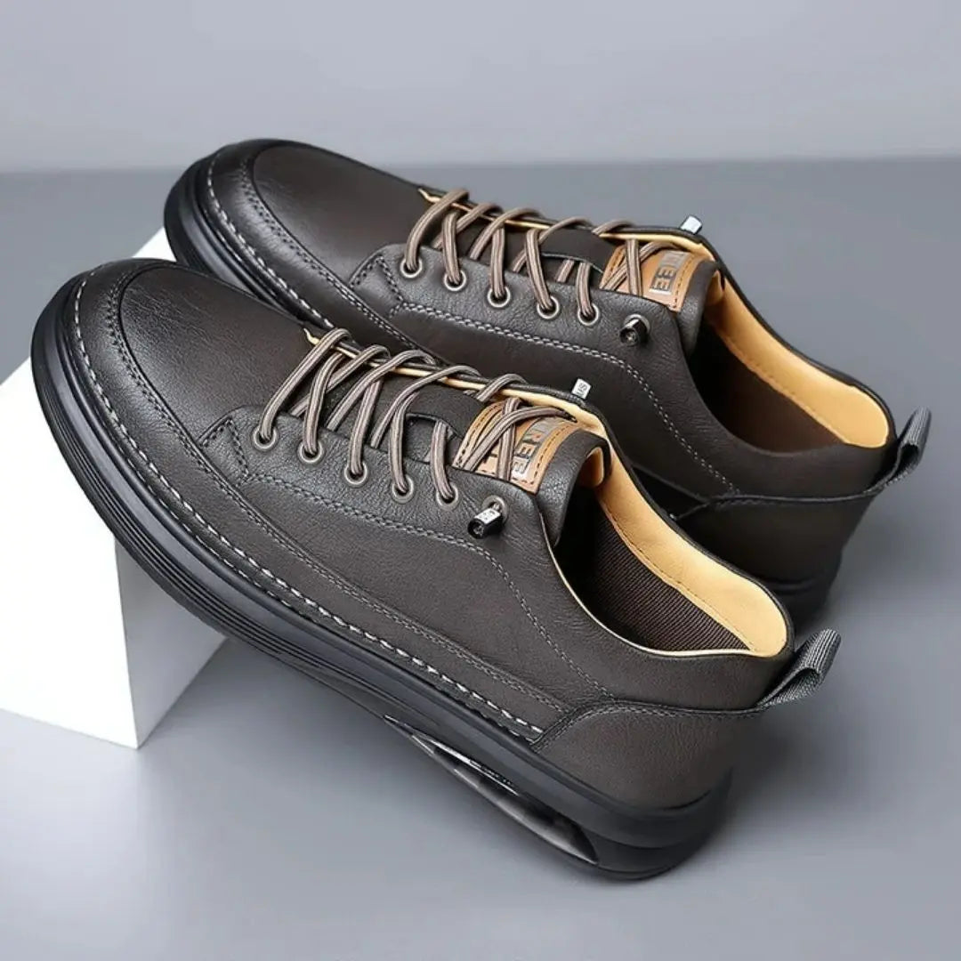 Carson Men's Genuine Leather Sneakers