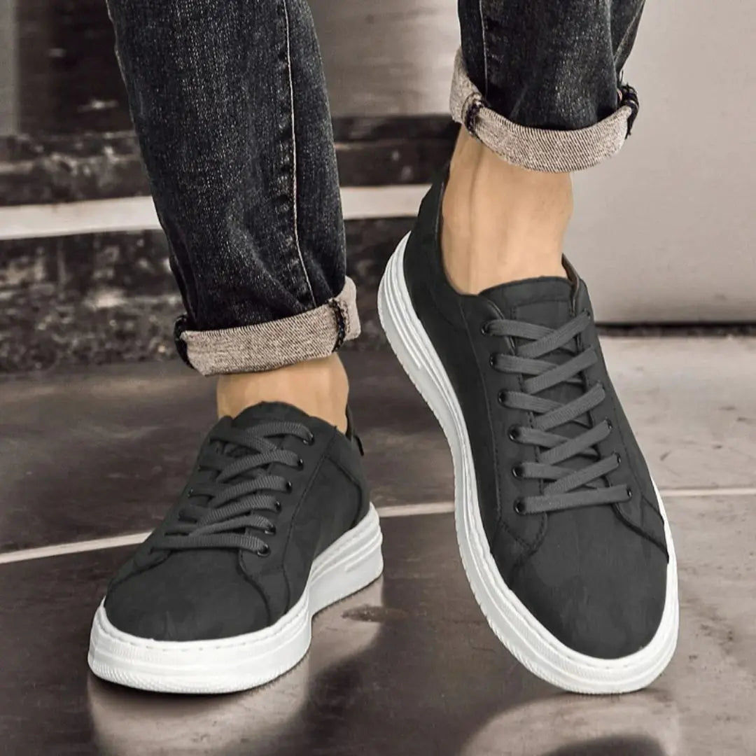 Canyon Men's Genuine Leather Sneakers