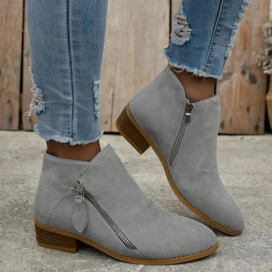 Joanna Women's Zipper Boots