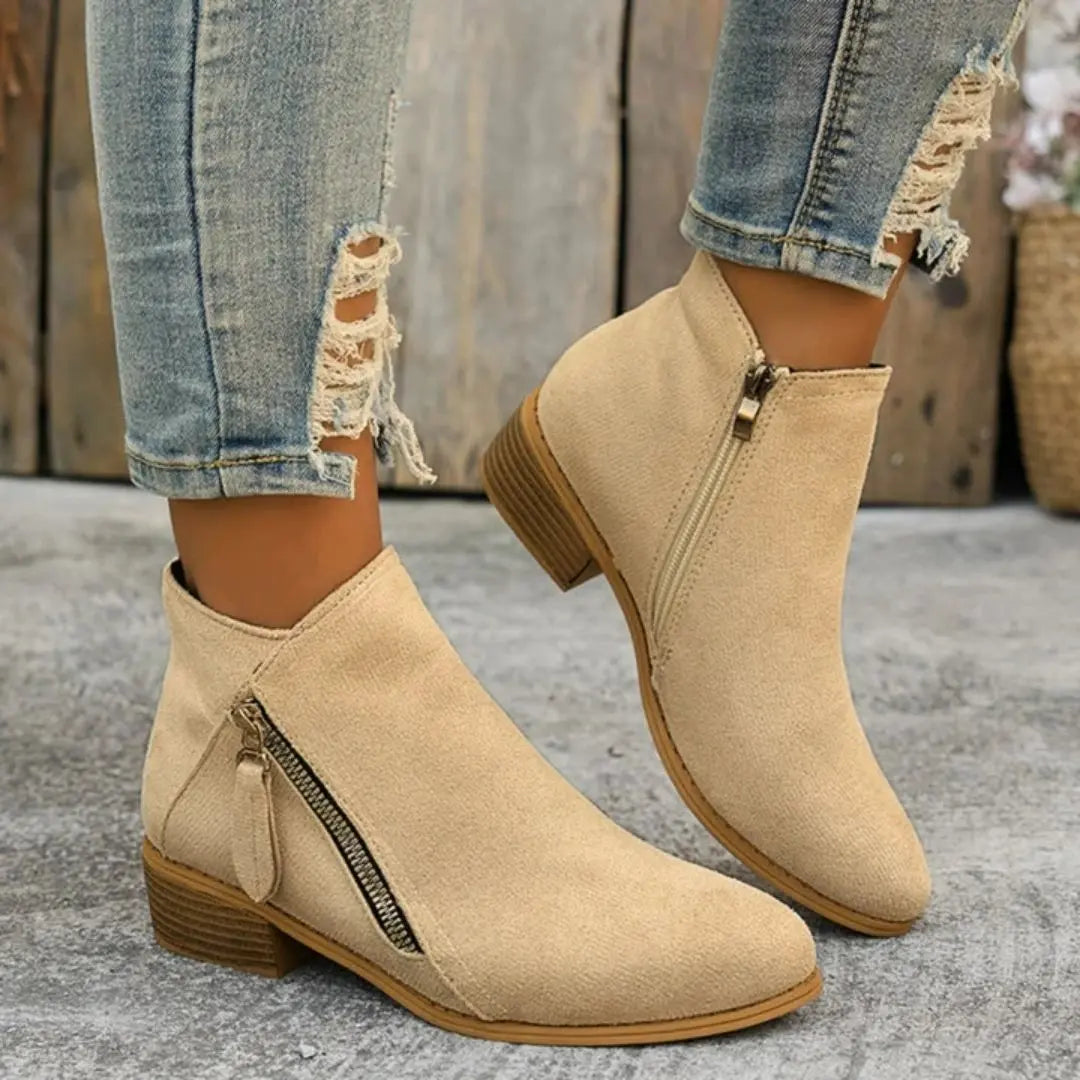 Joanna Women's Zipper Boots