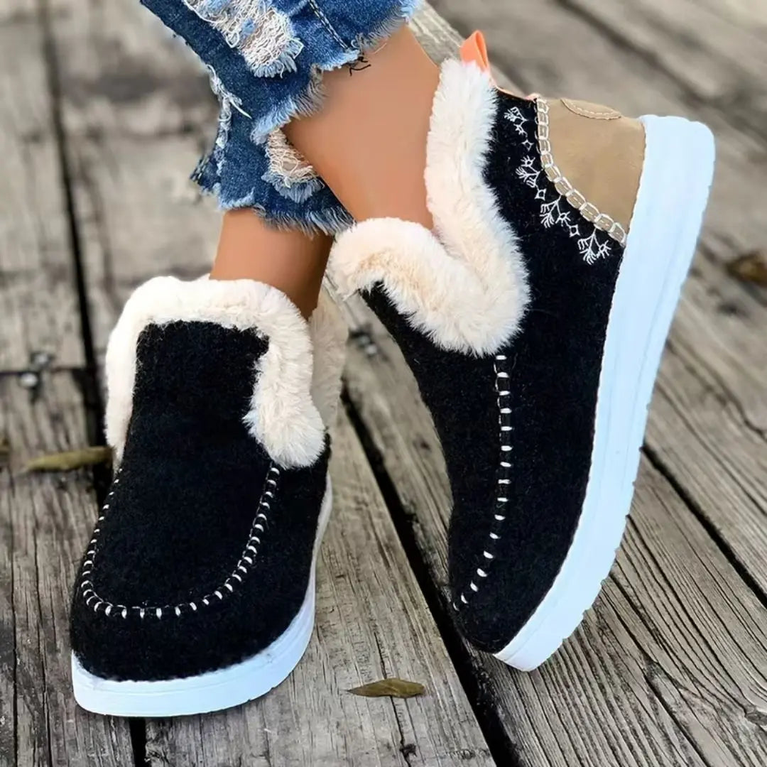 Winterholt Women's Faux Fur Lined Ankle Boots