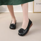 Albufeira Women's Floral Appliqué Loafers