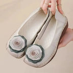 Albufeira Women's Floral Appliqué Loafers