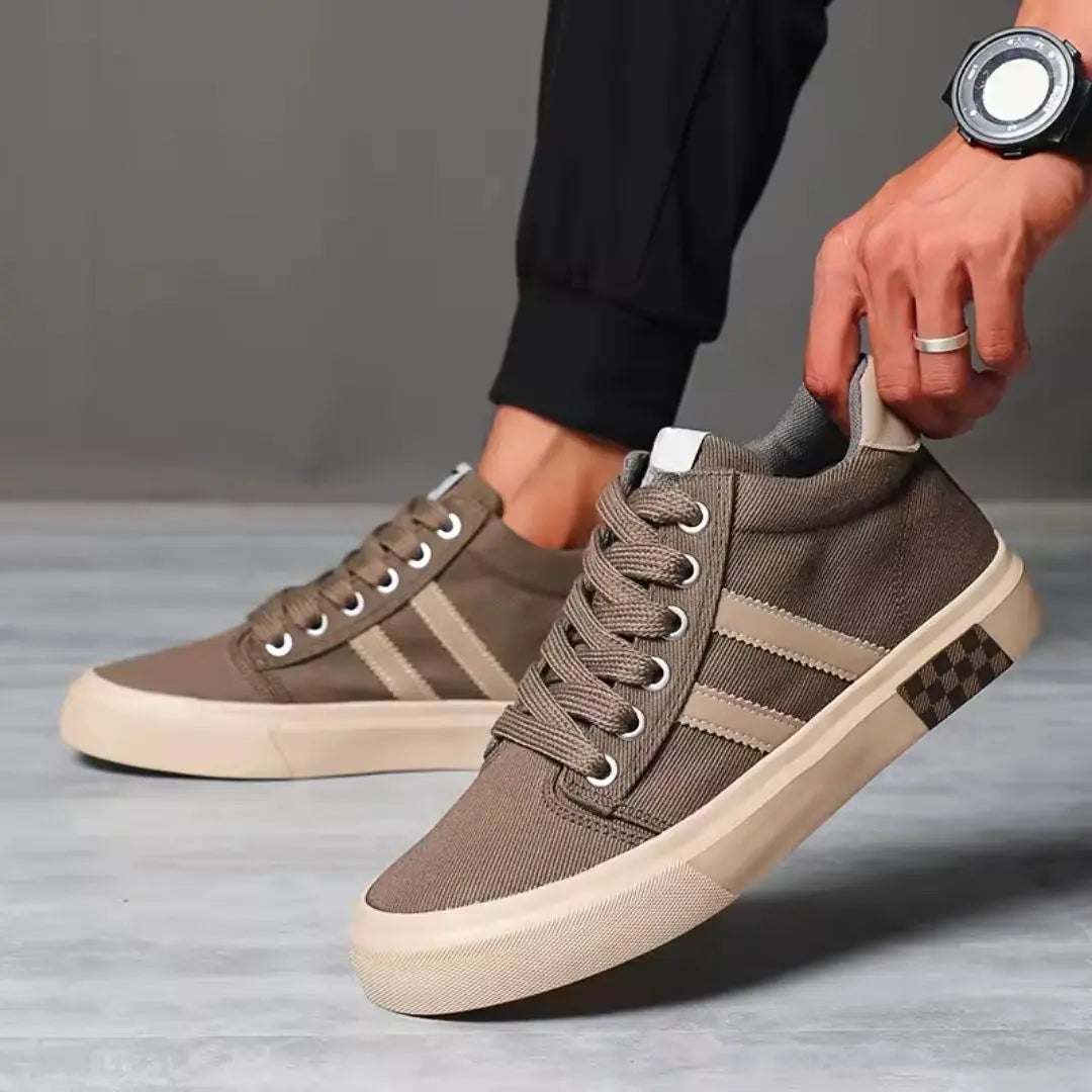 Redline Men's Bold Stripe Street Canvas Sneakers