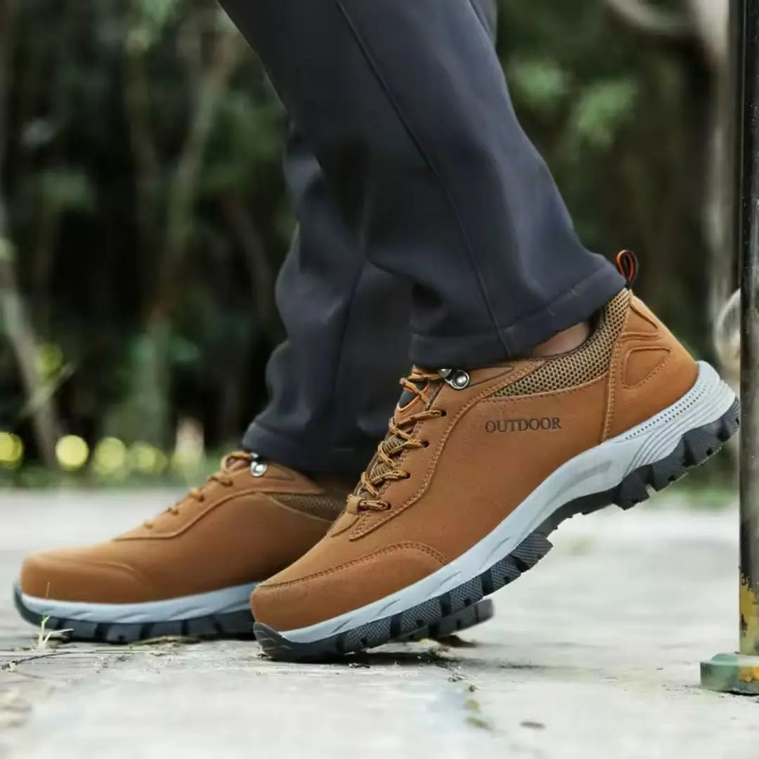 Almeria Men's Outdoor Hiking Shoes