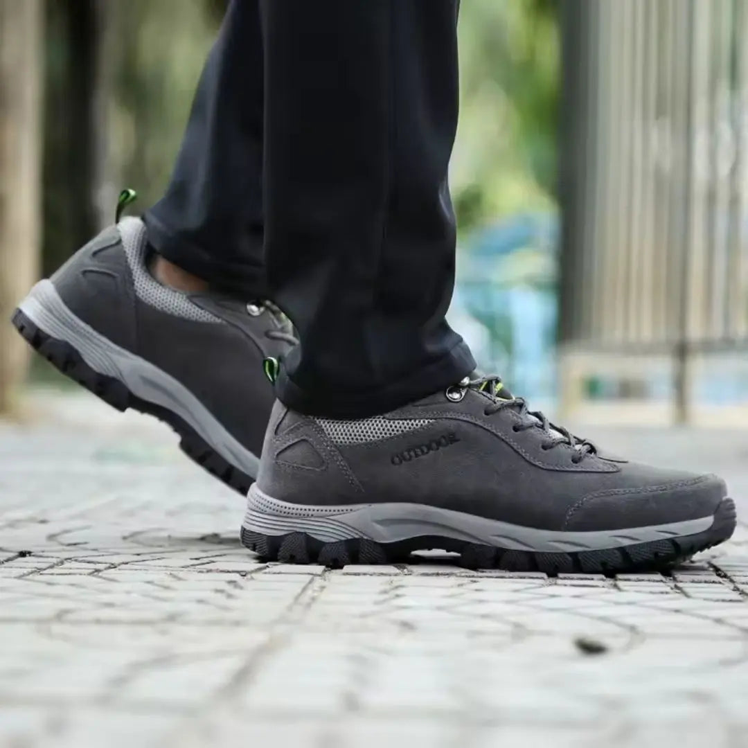 Almeria Men's Outdoor Hiking Shoes