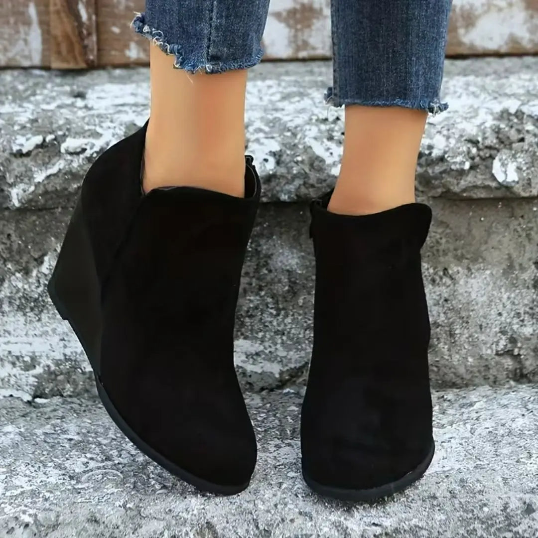 Hallow Women's Platform Ankle Boots