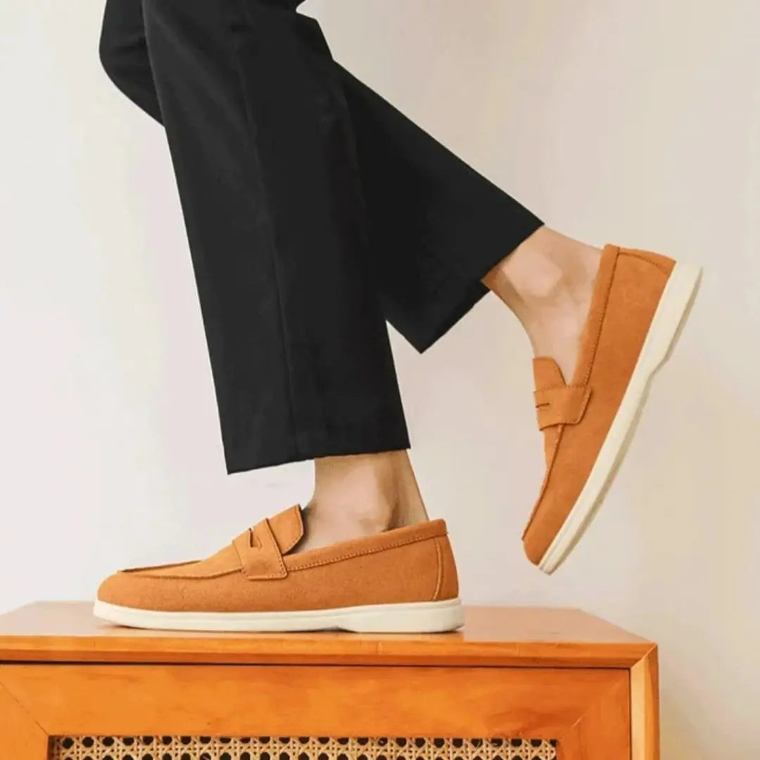 Elio Bay Men's Suede Loafers