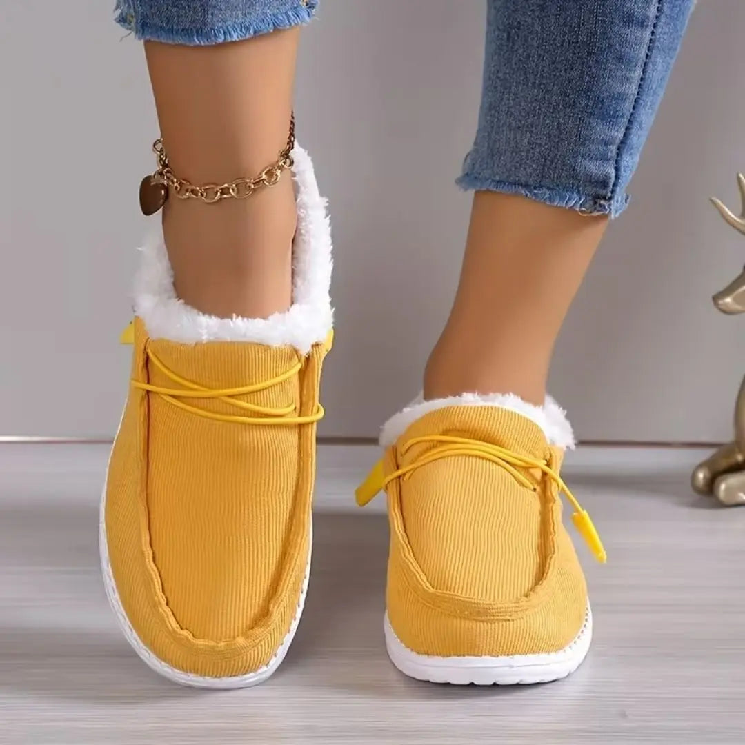 Thistlewood Women's Fur-Lined Canvas Slip-On Shoes