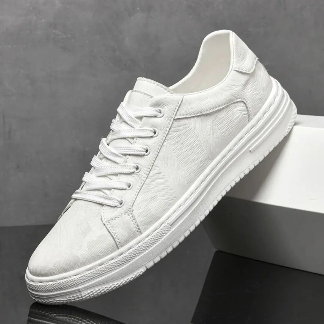 Canyon Men's Genuine Leather Sneakers