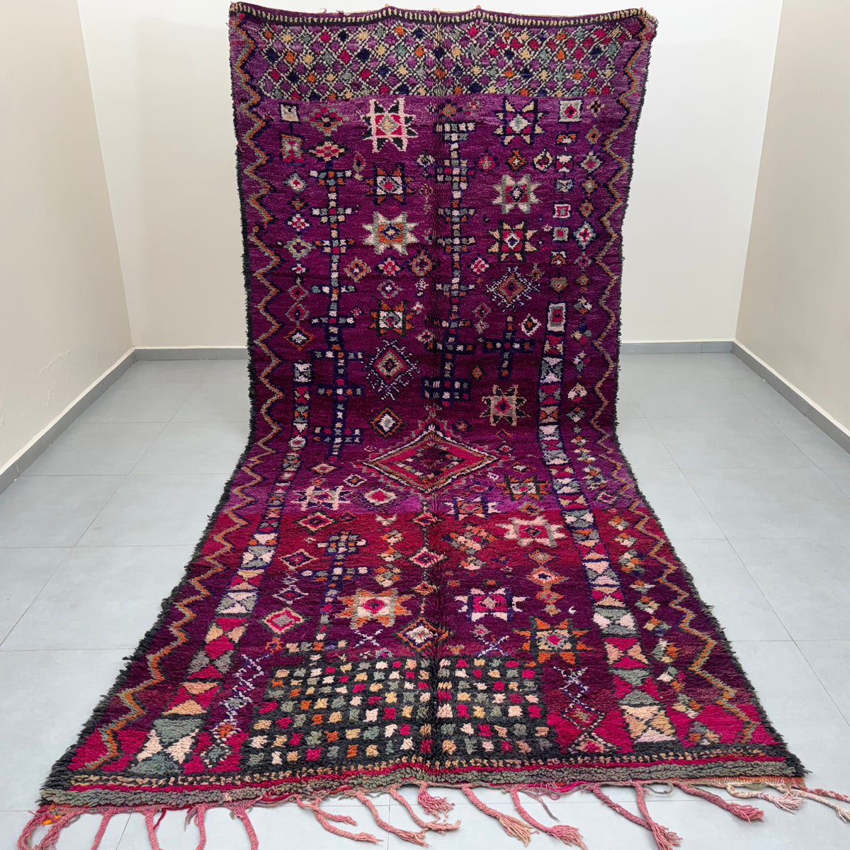 Vintage boujaad Rug 13 x 5,7 ft