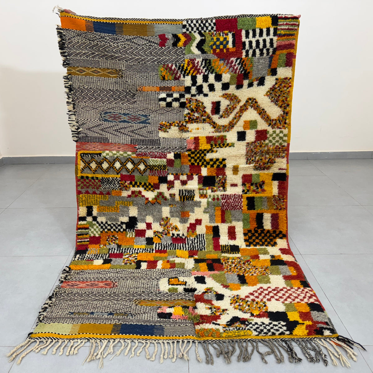Vintage taznakht Rug  3.8 x 6 ft