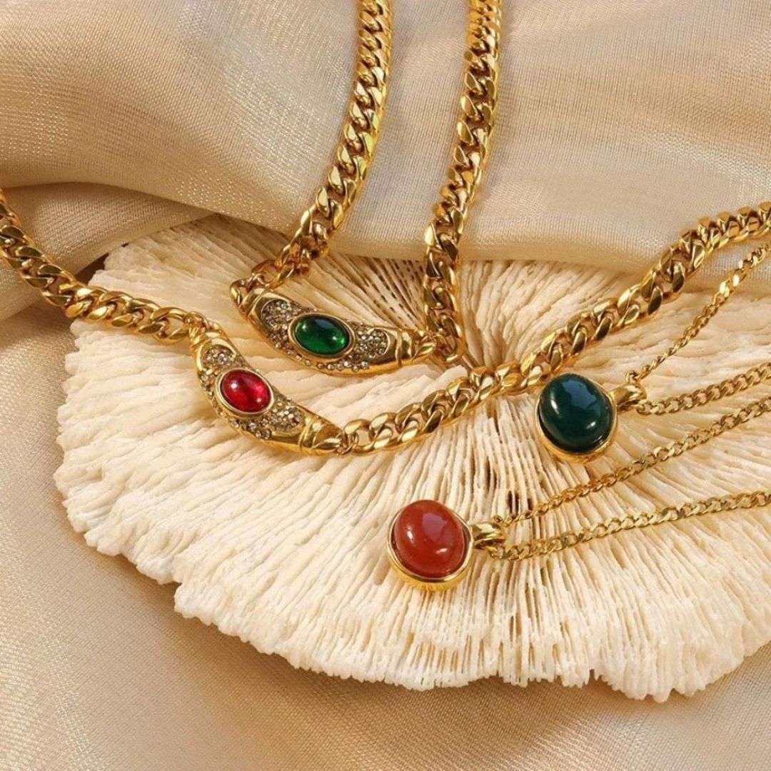 Avaria Vintage Isabella Women's Necklace