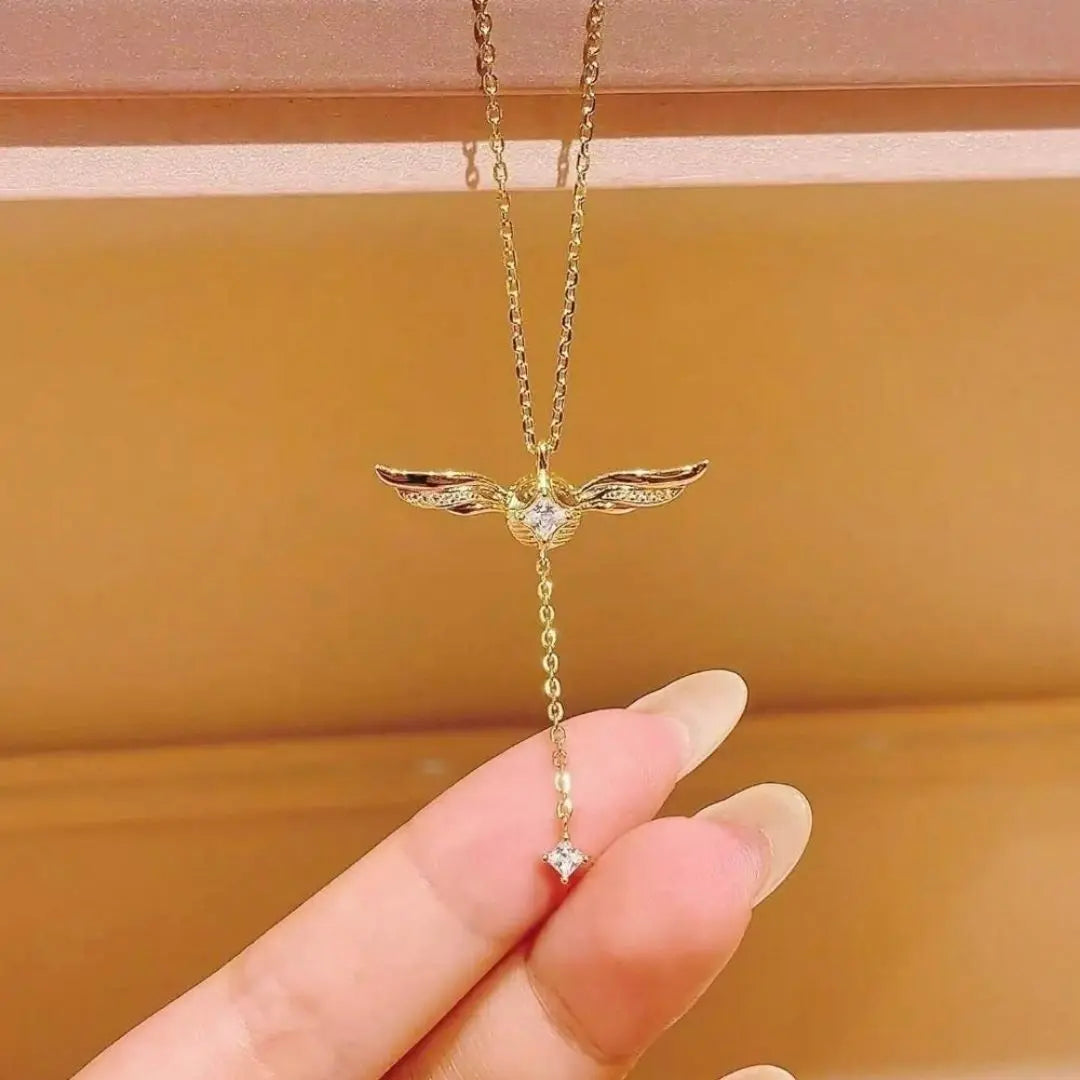 Golden Winged Sparkle Lariat Necklace
