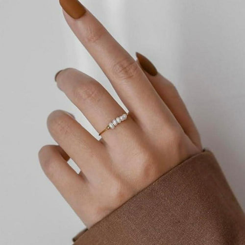 Avaria Magnolia Freshwater Pearl Gold Women's Ring