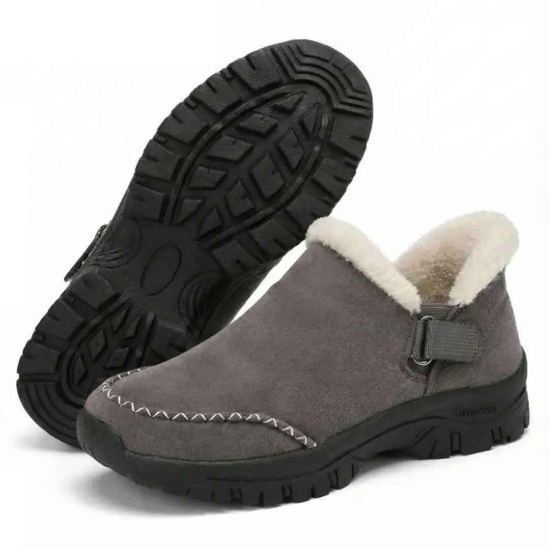 NursePro - Women's 12-Hour Shift Clogs