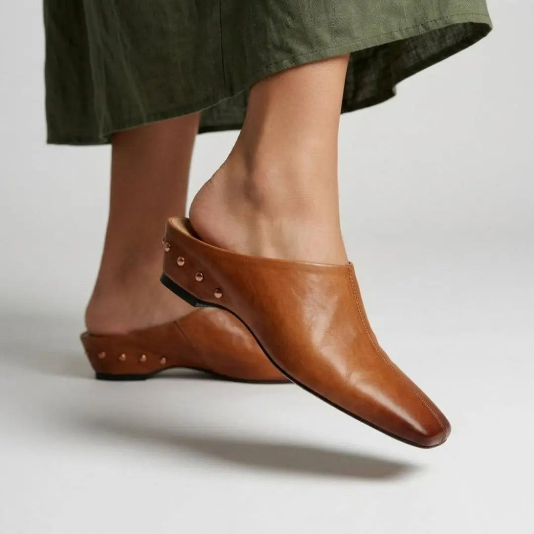 Reese Women's Square Toe Leather Mule