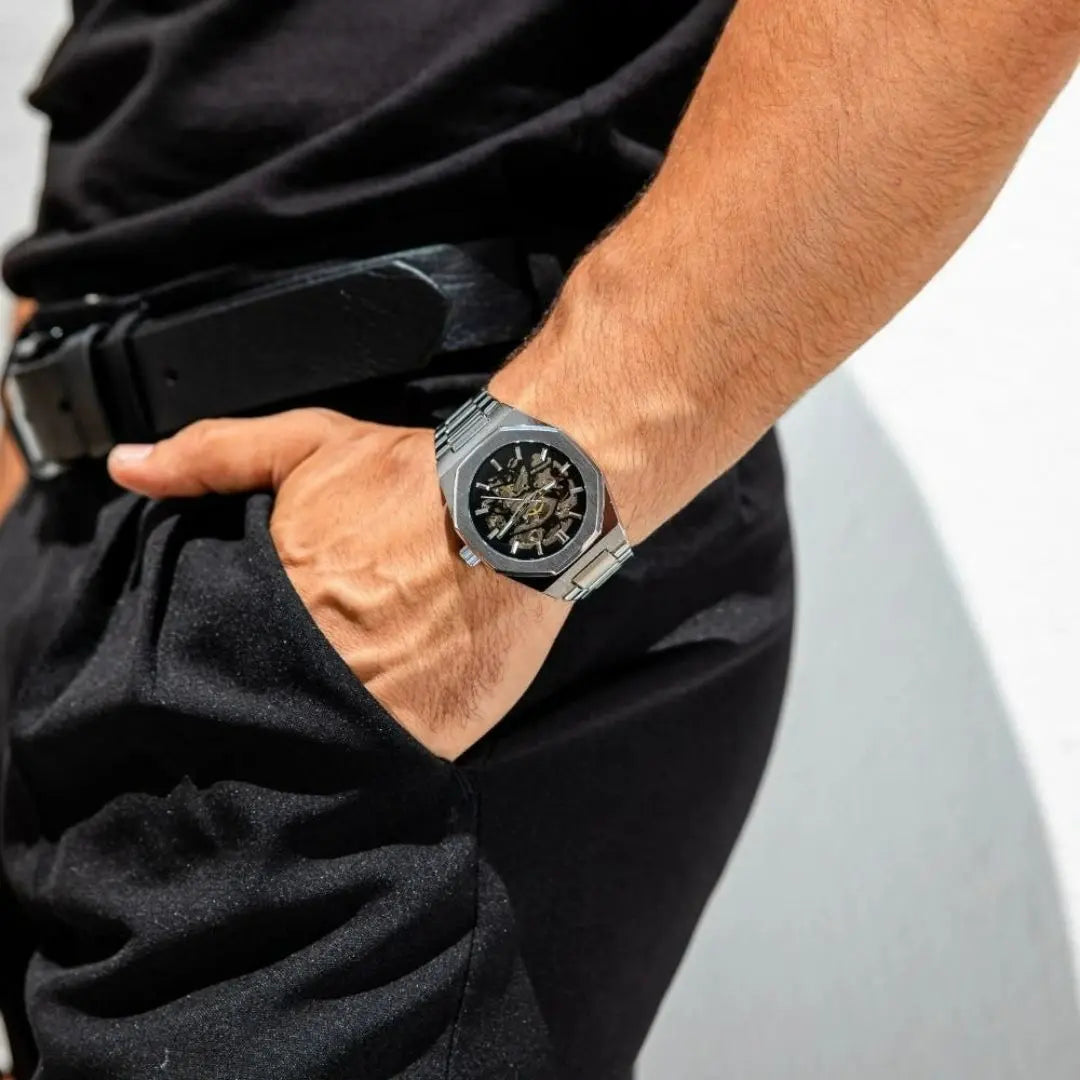 Lucky Fours Spine Men's Watches