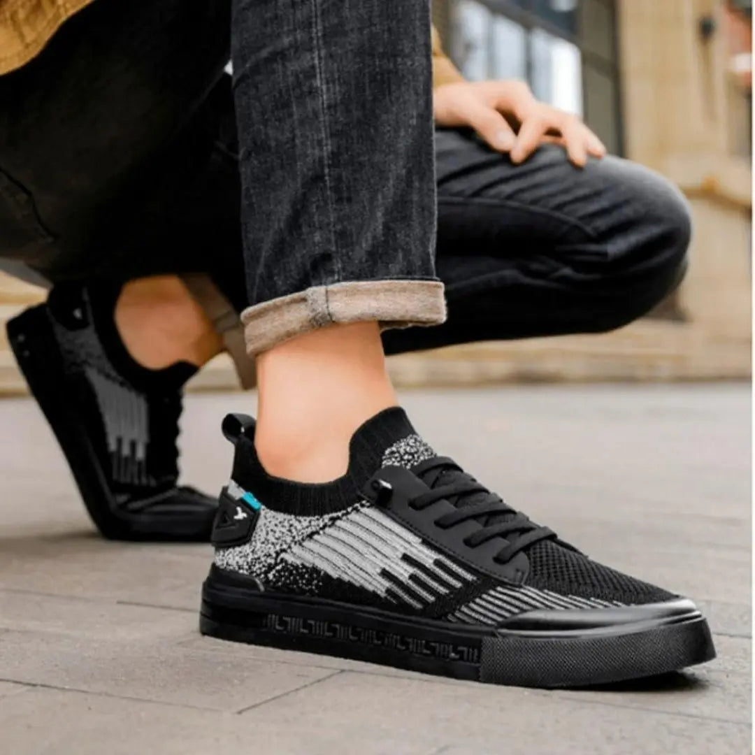 The Levanto Men's Sneaker